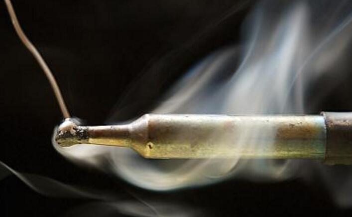 電烙鐵煙霧——焊錫煙霧凈化器 電烙鐵煙霧——焊錫煙霧凈化器